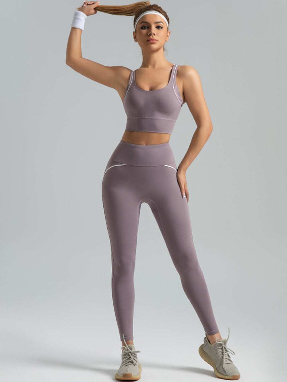 Slim Line Yoga Set, High-Intensity Workout Outfit, High Stretch Breathable Yoga Wear